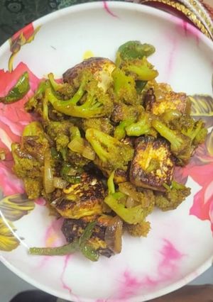 A picture of Broccoli Paneer Masala Fry.