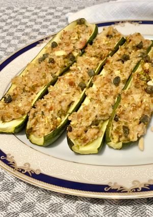 Foto di Zucchine ripiene di tonno e capperi