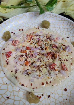मायोनीज़ चीज़ पिज़्ज़ा (Cheese pizza recipe in hindi) रेसिपी मुख्य फोटो