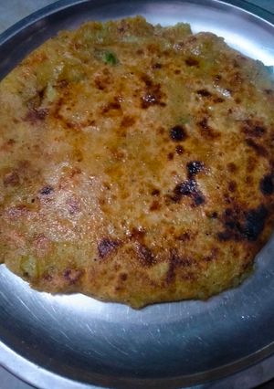 आलू का पराठा (Aloo ka paratha recipe in hindi) रेसिपी मुख्य फोटो