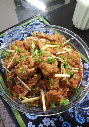 A picture of No fail Chicken Karahi (Restraunt Style).