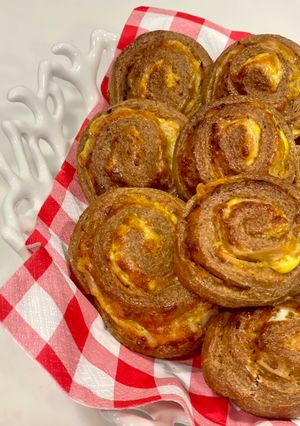 Φωτογραφία της συνταγής Pizza rolls ολικής
