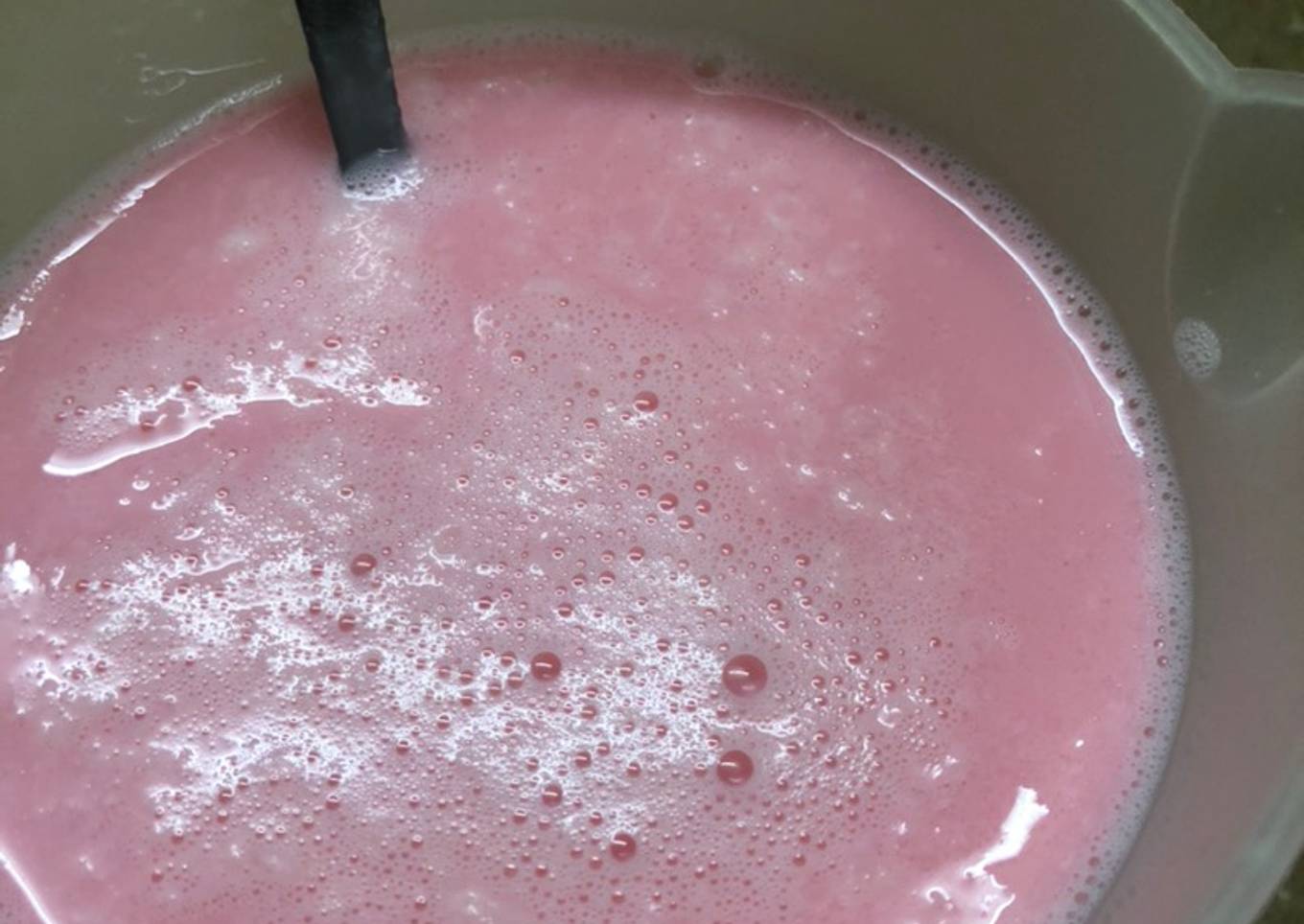 Roohafzah milk