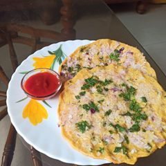 A picture of Jowar Onion Thalipeeth.