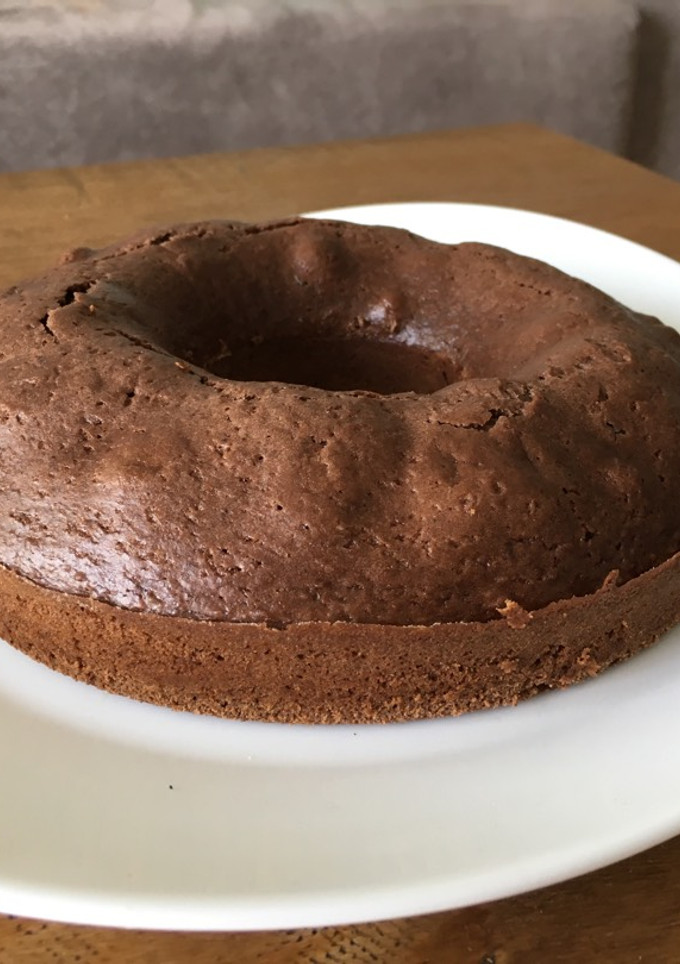 Una foto de Torta fácil barata y rápida sin batidora, huevos ni manteca