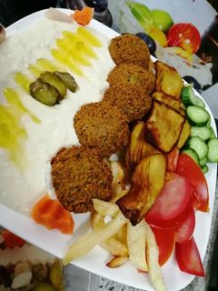 صورة لوصفة الفلافل والحمص 😍😋