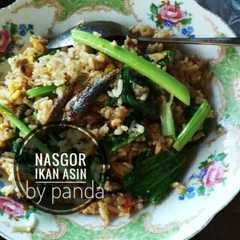 รูปของ Nasi goreng ikan asin anak kosan
