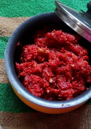A picture of Carrots - beetroot halva.