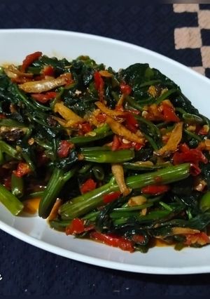 Foto resep Kangkung Teri Belacan Mommylicious