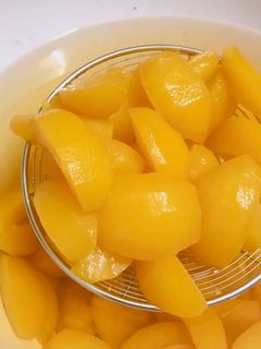 Hình của món Đào ngâm giòn.