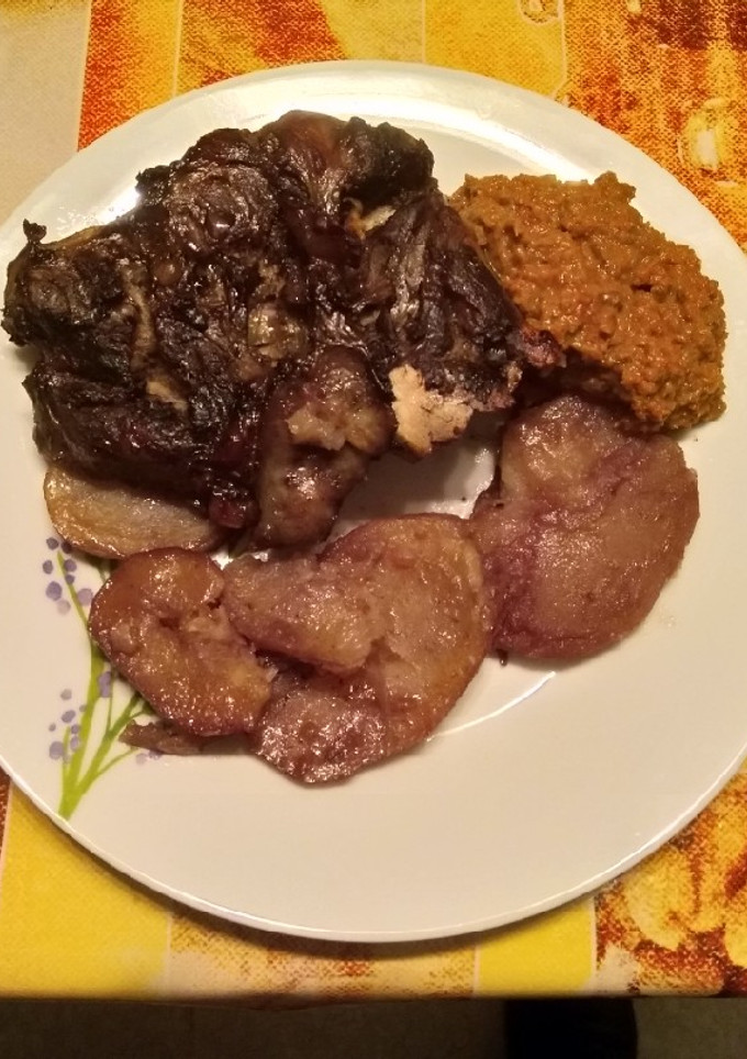 Una foto de Carrilladas de cerdo al vino tinto