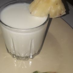 A picture of Banana and milk smootie.