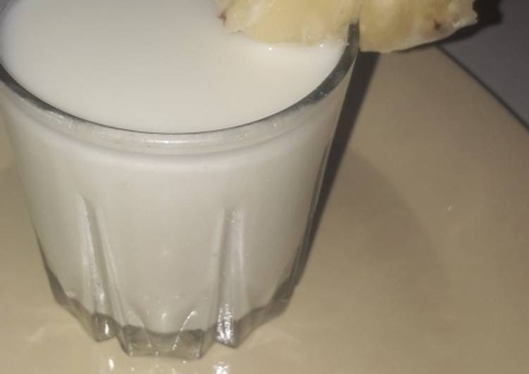 Recipe of Homemade Banana and milk smootie