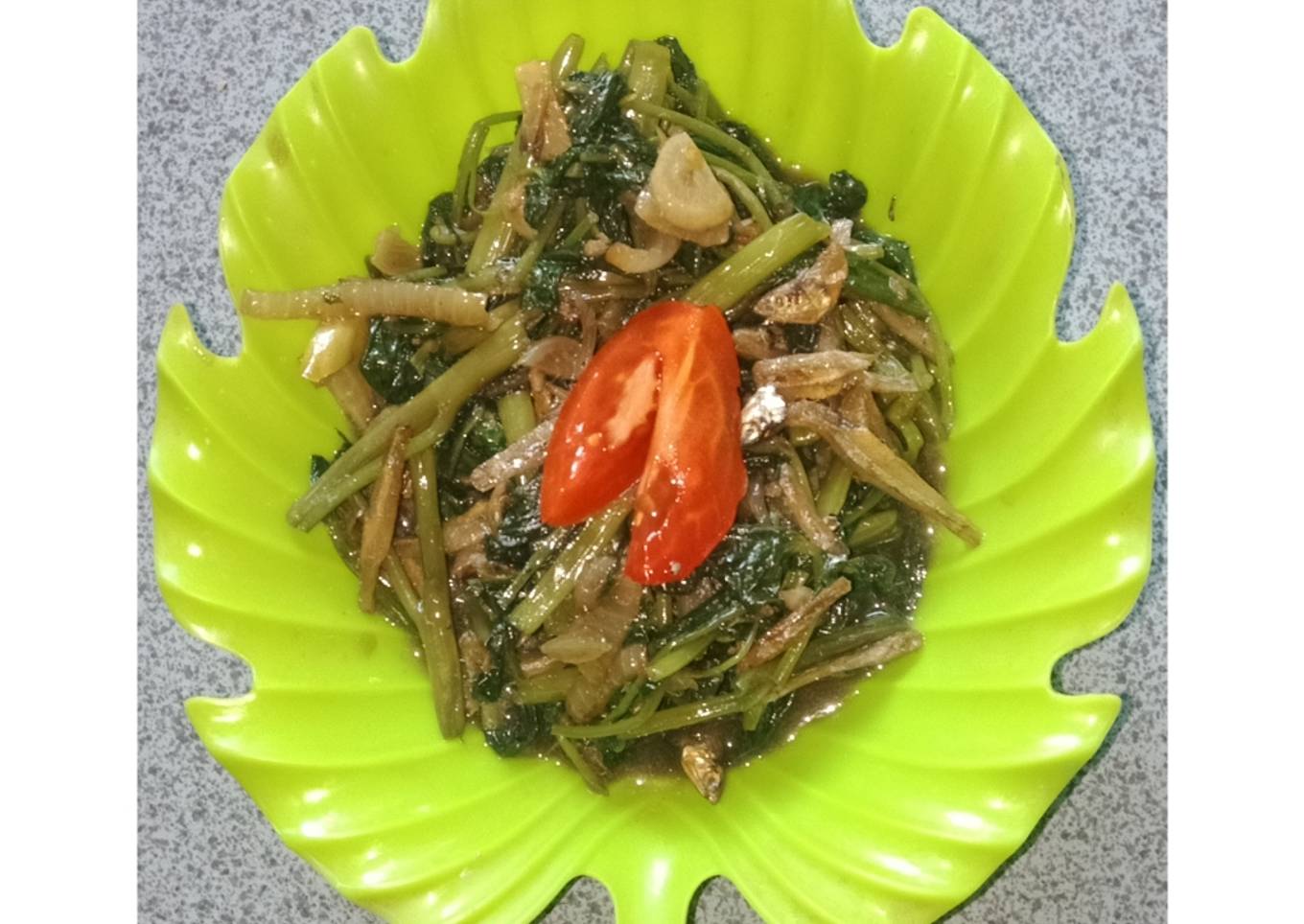 Tumis teri kangkung ������