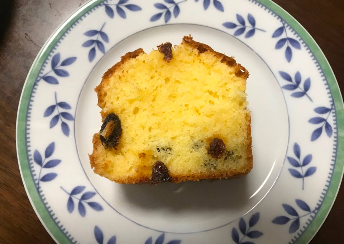 Raisin poundcake