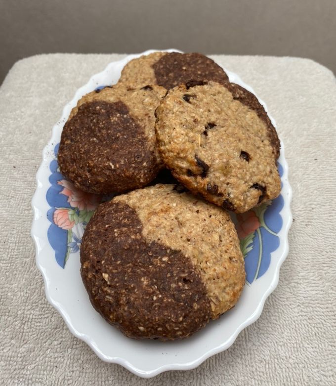 Una foto de Galletas de avena marmoladas