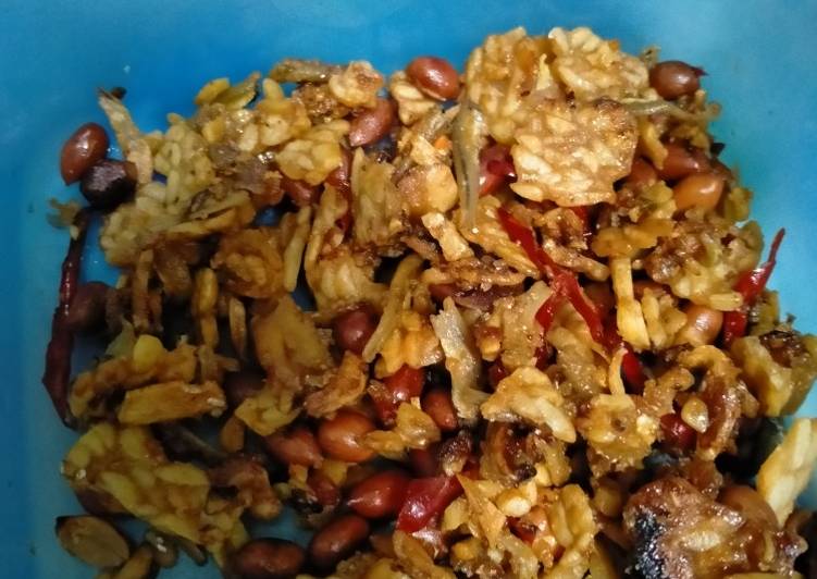 Resep masakan Kering Tempe x Teri Kacang | Cara Bikin Kering Tempe x Teri Kacang Yang Bisa Manjain Lidah