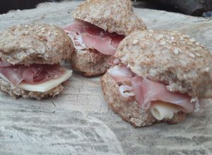 Una foto de Chips Integrales Para Sandwichitos (45 unidades)