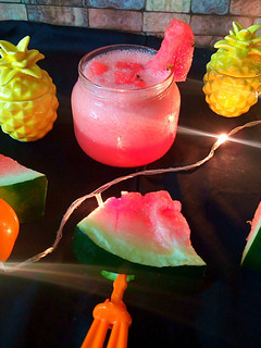 A picture of Water melon juice.