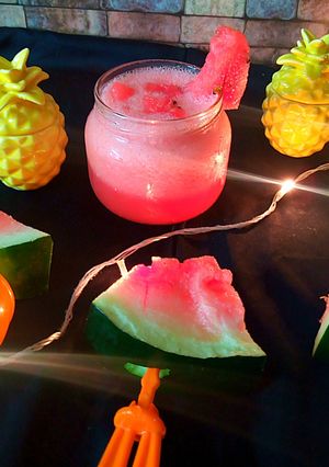A picture of Water melon juice.