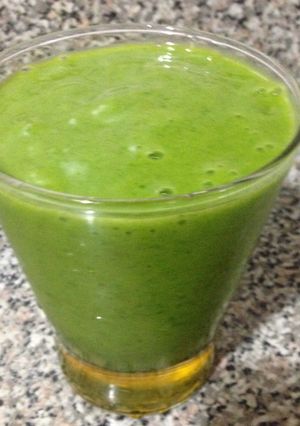 صورة لوصفة سموذي اخضر لذيذ ومفيد 😋😋