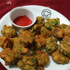 Pakora platter😀😀 A picture of Pakora platter😀😀.
