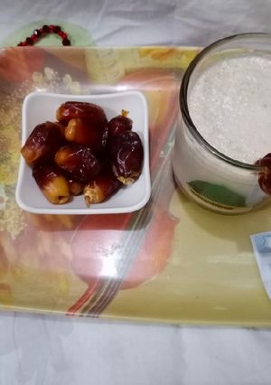A picture of Fresh dates milkshake.
