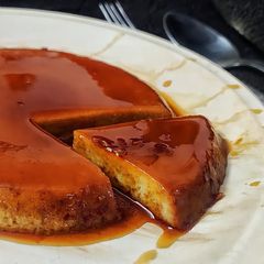 Banana caramel pudding A picture of Banana caramel pudding.