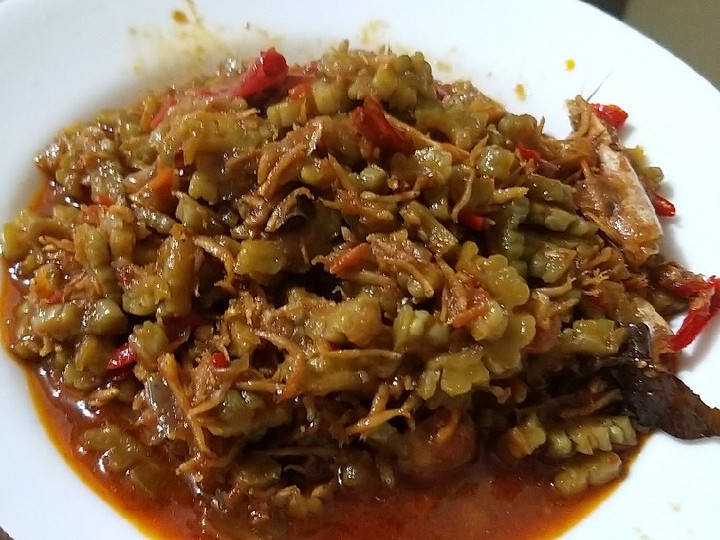 Langkah Mudah untuk Menyiapkan Tumis Pare teri Medan (tidak pahit), Enak Banget