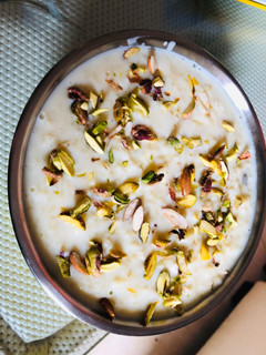 खीर (Kheer Recipe in Hindi) रेसिपी मुख्य फोटो