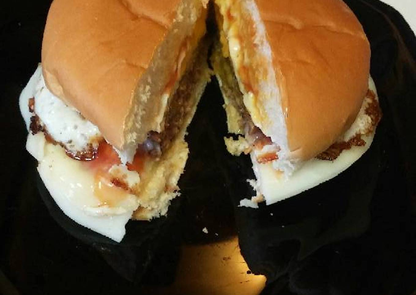 Hamburgesa con huevo y queso
