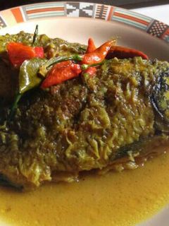Foto resep Ikan Mas Bumbu Acar Kuning (Step by Step)