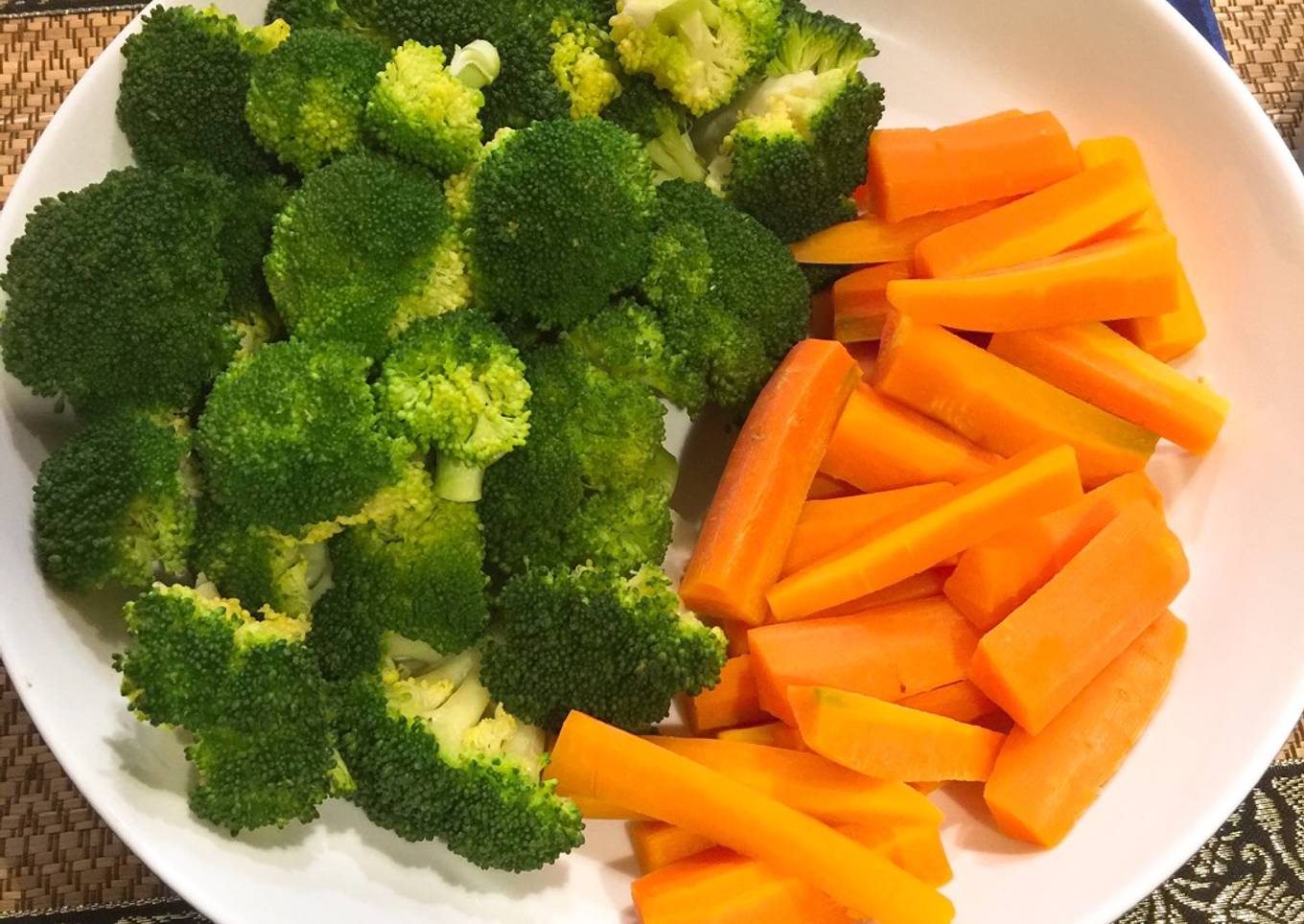 Steamed vegetable