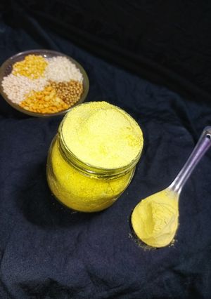 मेतकूट (Metkut recipe in marathi) रेसिपी चे मुख्य फोटो 