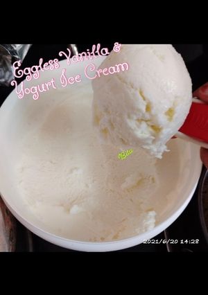 A picture of Eggless Vanilla & Yogurt Ice Cream.