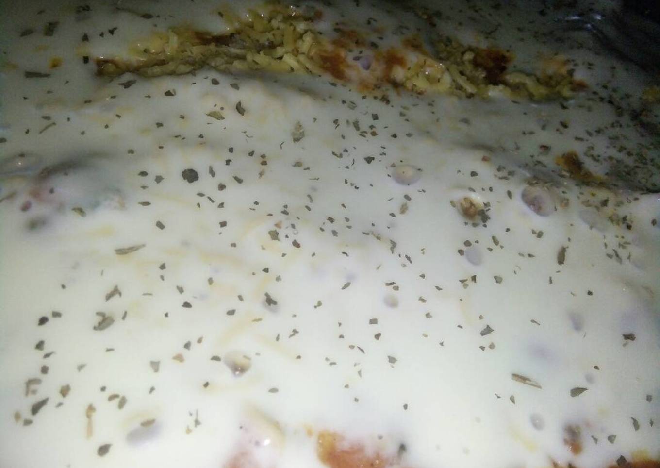 Chicken in alfredo tomato sauce