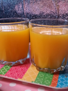 A picture of Mango juice.