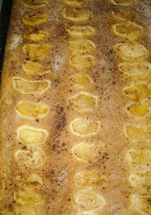 Una foto de Bizcocho con levadura y manzana