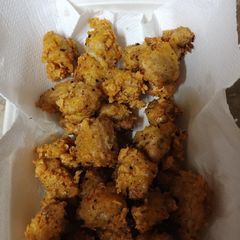 A picture of Steam bonles chicken pieces.