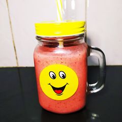 Banana smoothie A picture of Banana smoothie.