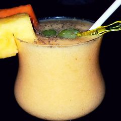 A picture of Mike's Adult Summertime Fruity Slushy.