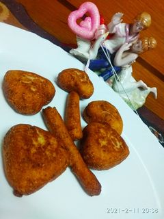 গোলাপ জামের কচুরি (golap jamer kochuri recipe in Bengali) রেসিপির প্রধান ছবি
