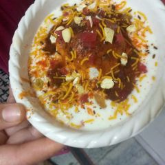 A picture of Bread Dahi Bhalla.