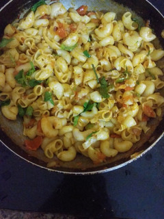 ஈஸி மக்ரோனி ரெசிபி (Easy Macroni Recipe in Tamil) செய்முறை முக்கிய புகைப்படம்