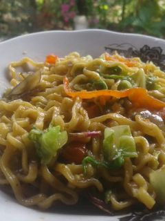 Foto resep Mie goreng sederhana