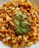 Fesolets con pulled pork y pesto de queso trufado y nueces