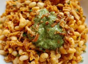 Foto principal de Fesolets con pulled pork y pesto de queso trufado y nueces