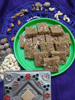 કાટલું પાક (Katlu Paak Recipe In Gujarati) રેસીપી મુખ્ય ફોટો