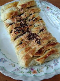 Foto resep Strudel Pisang Coklat Keju / Pastry isi piscok keju