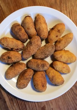 Una foto de Croquetas de pollo al curry